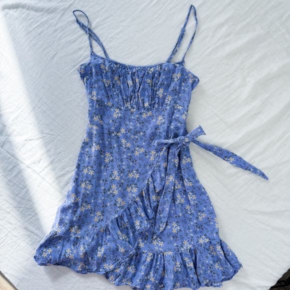 Blue Floral Mini Tie Dress with Ruffles 100% Rayon - Picture 2 of 9